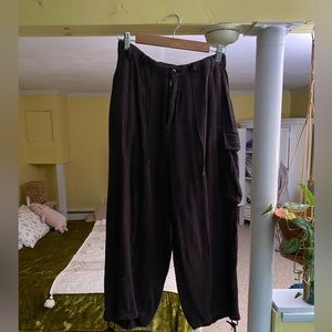 UO Oversized Linen Cargo/Joggers